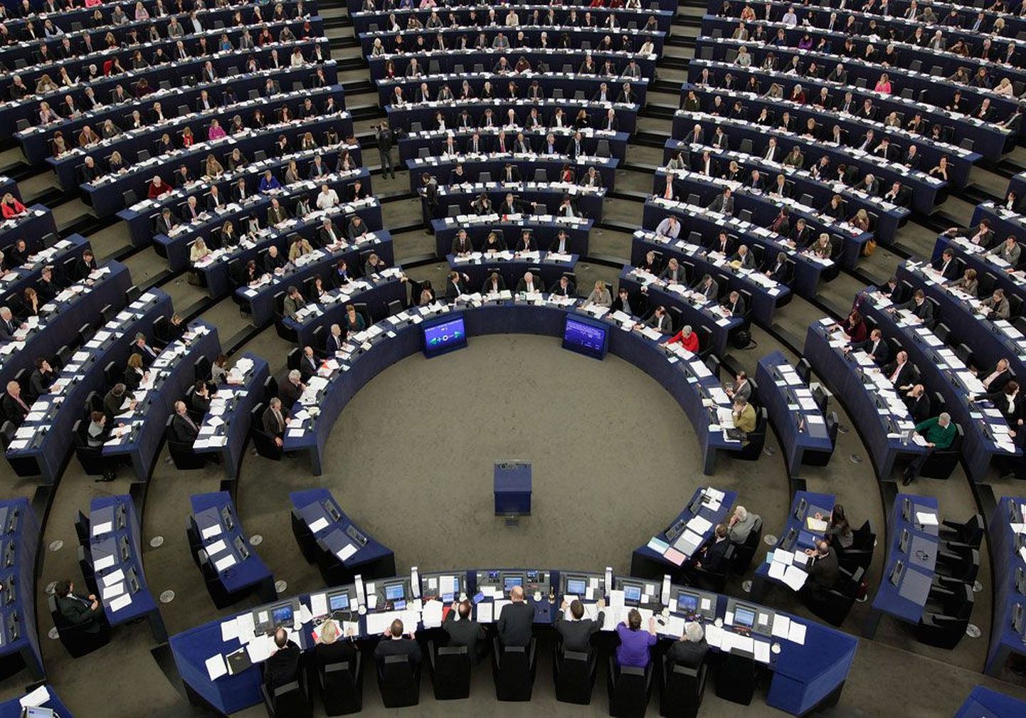 Заседание депутатов Европейского парламента в Страсбурге.