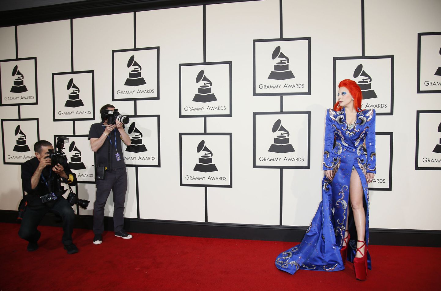 Lady Gaga on karjääri jooksul korduvalt saanud kriitikat oma kostüümide pärast.