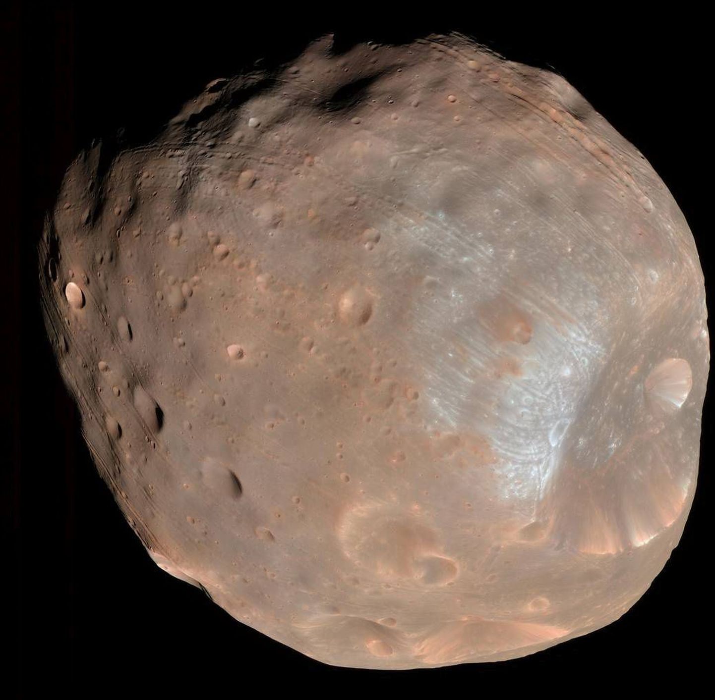 Marsi kuu Phobos, millega kokkupõrke vältimiseks NASA satelliit MAVEN pidi kurssi muutma.