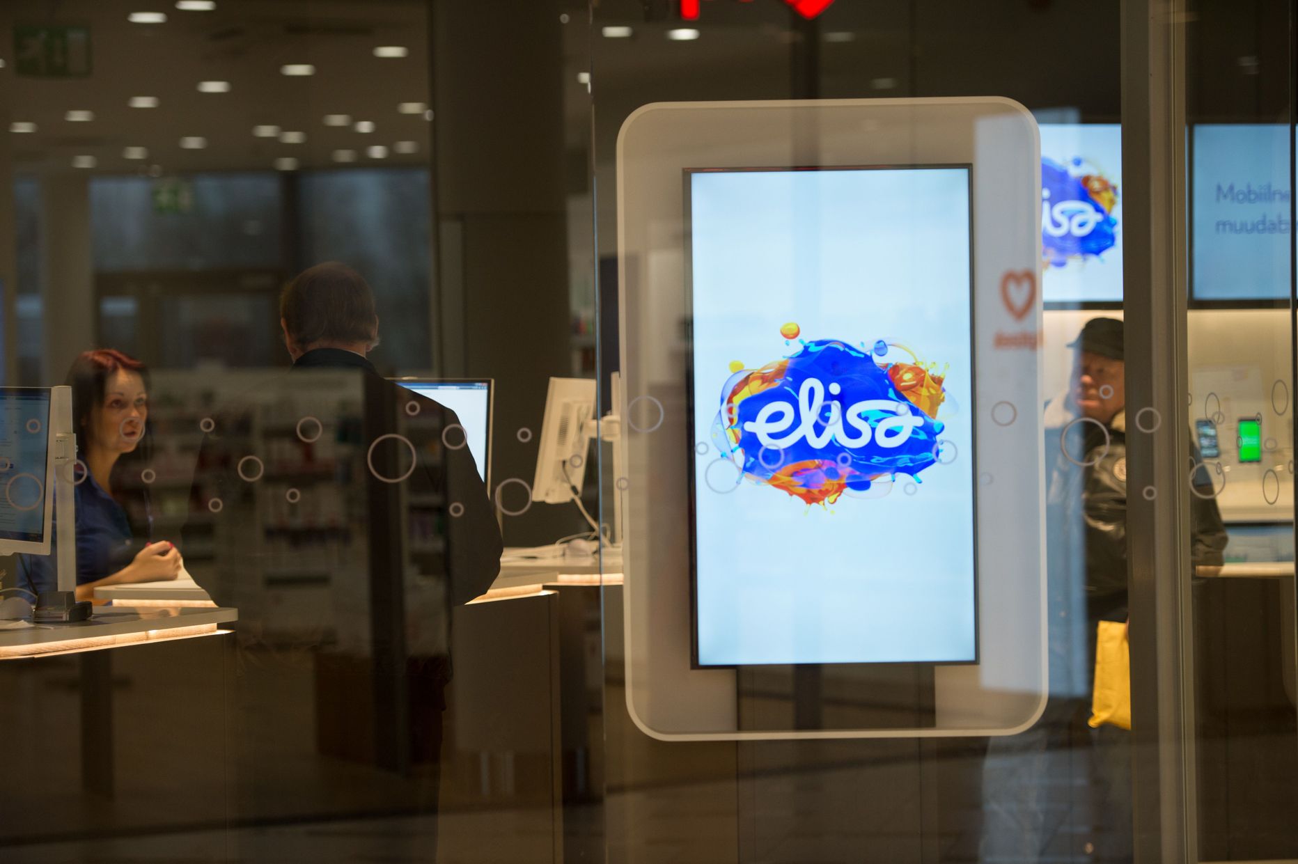 Elisa kauplus Ülemiste ostukeskuses.