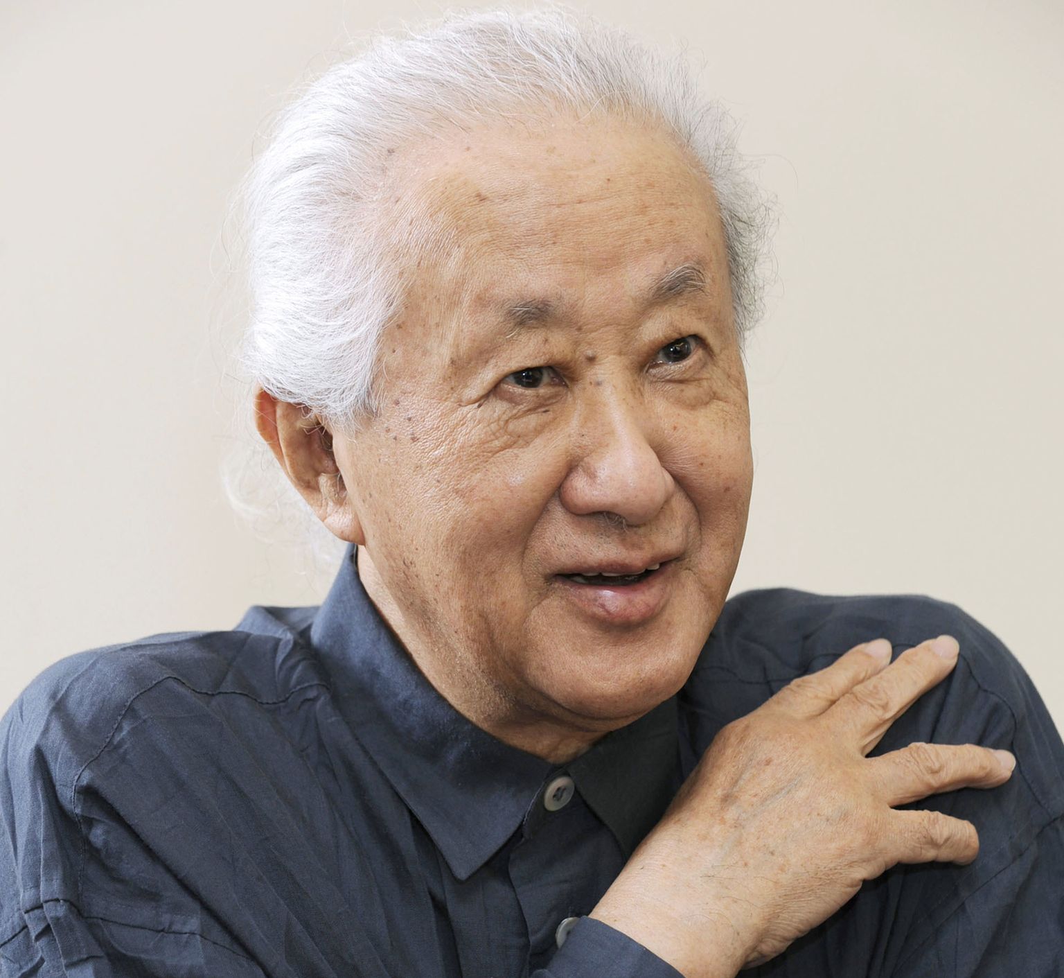 Arata Isozaki