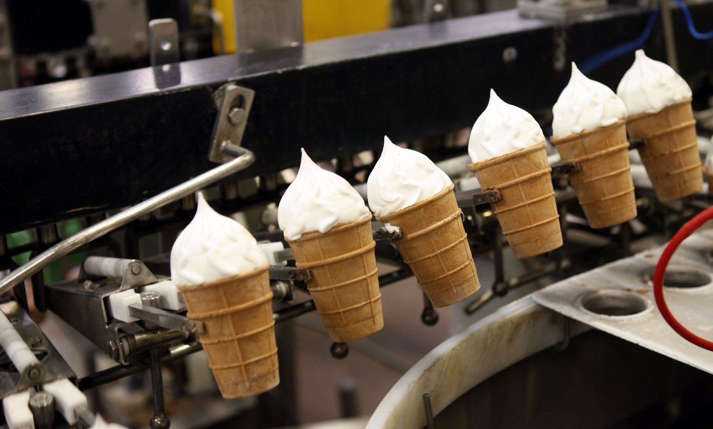 Линия по производству мороженого на фабрике Premia.