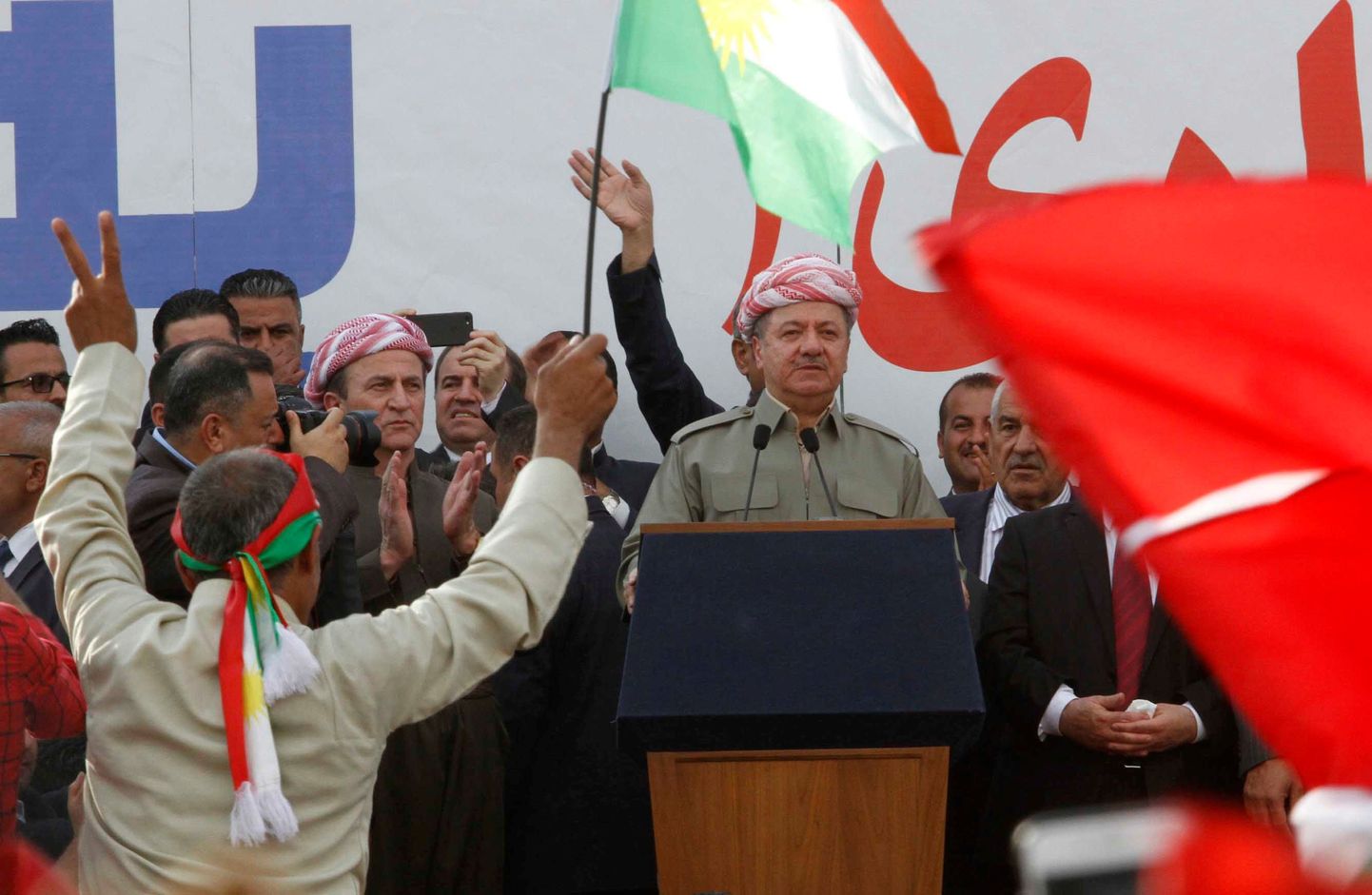 Iraagi kurdide liider Massoud Barzani referendumi toetuseks kõnet pidamas.
