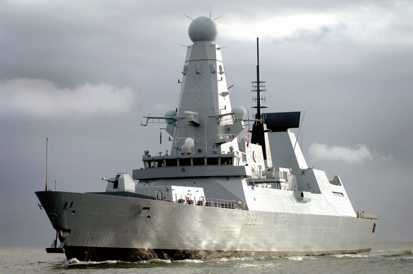 Kuningliku laevastiku hävitaja HMS Dauntless.