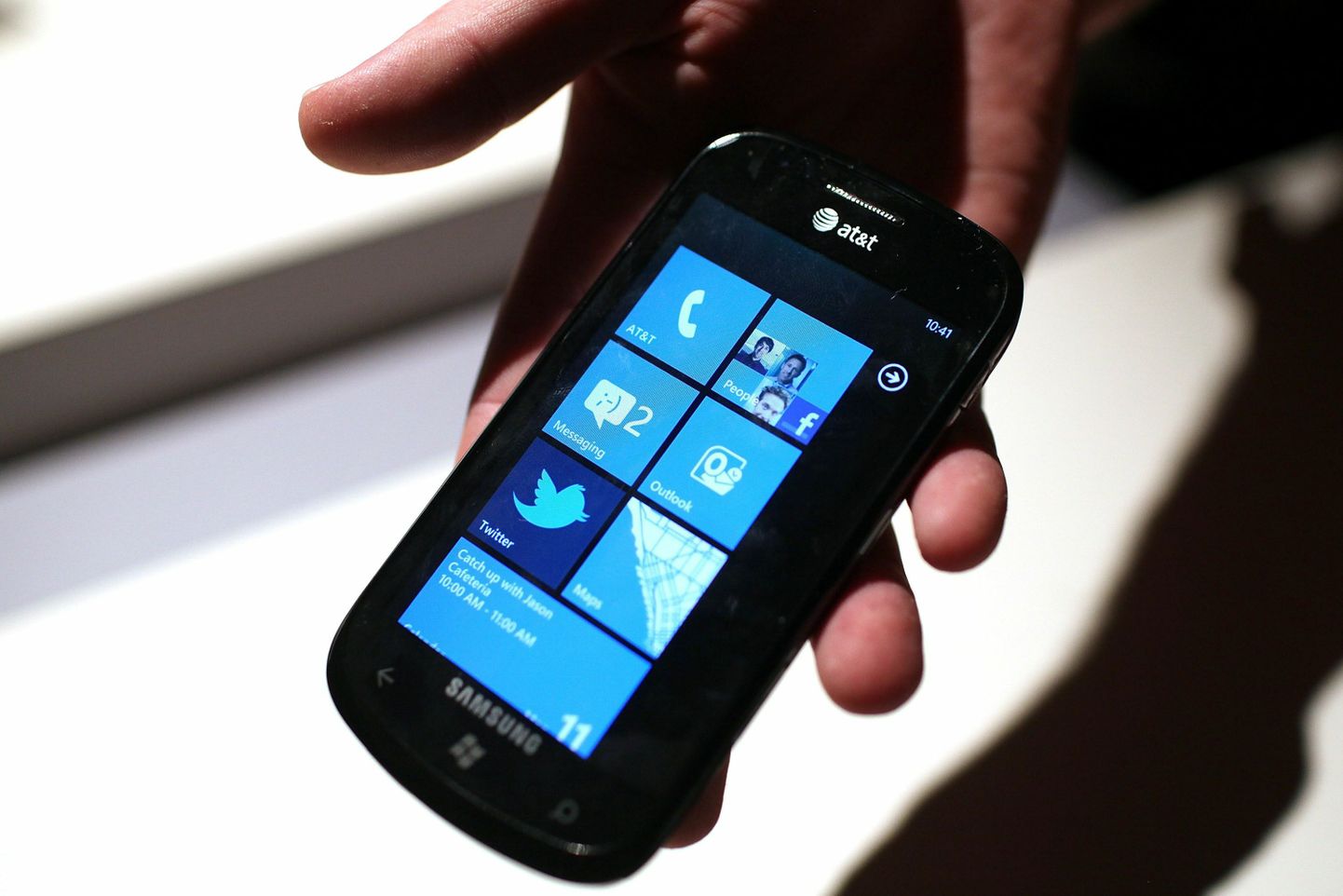 Windows Phone 7 operatsioonisüsteemiga nutitelefon.