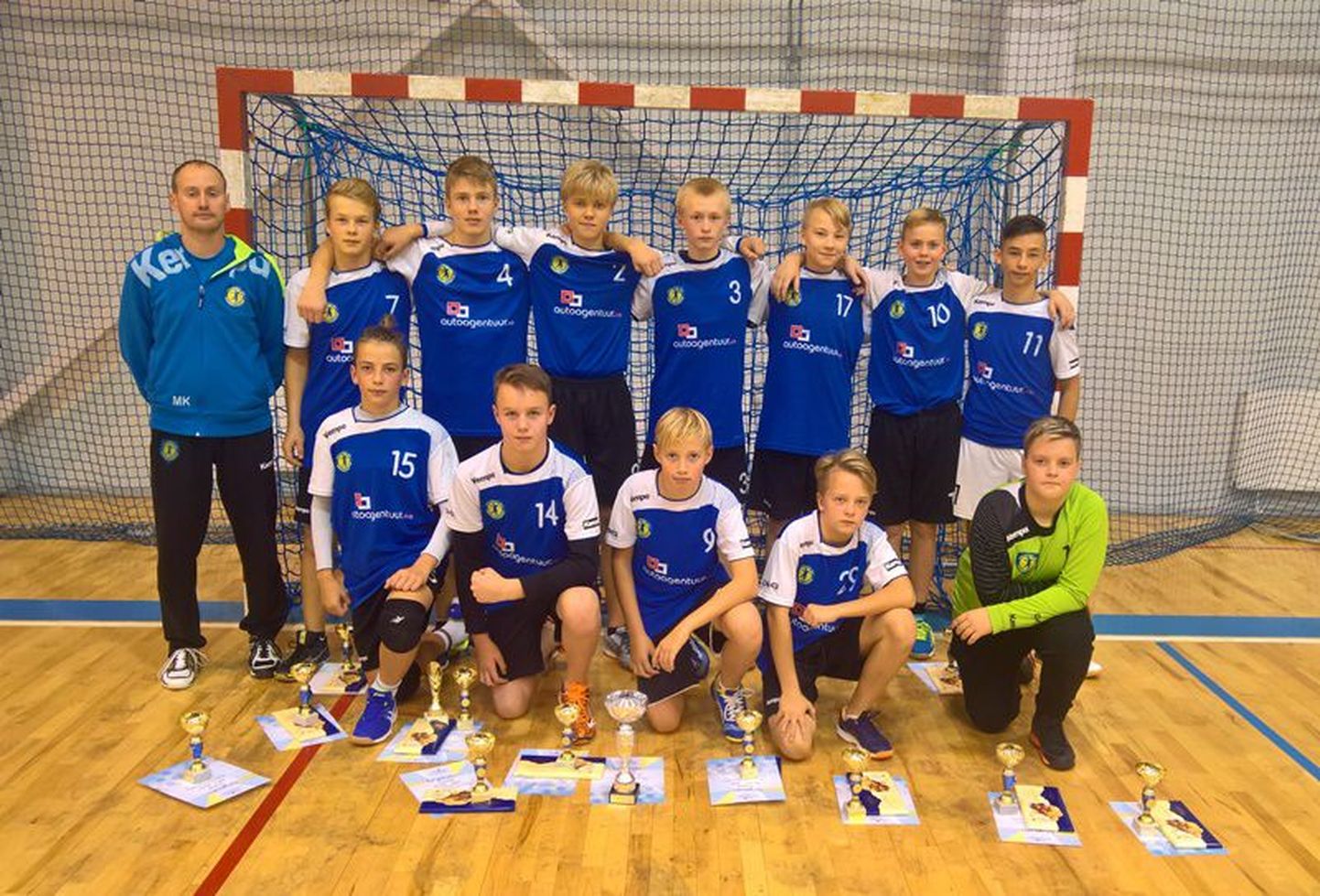 Viljandi spordikooli C-klassi võistkond lõpetas Eesti karikavõistlused teise kohaga.