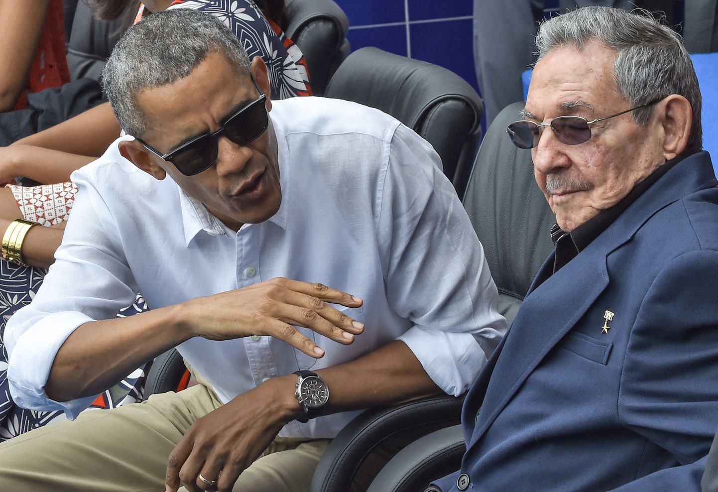 Барак Обама и Рауль Кастро.