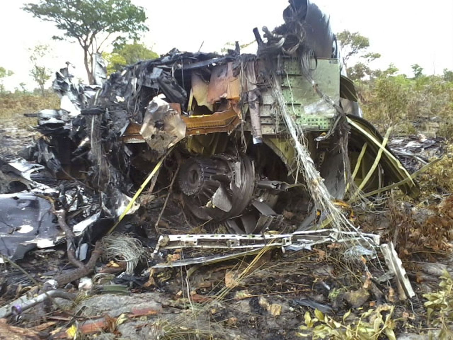 Mosambiigi lennuki vrakk leiti Namiibia rahvuspargist ANgola piiri lähedalt.