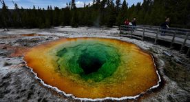 Yellowstone'is kuumaveeallikasse kukkunud mehe surnukeha lahustus