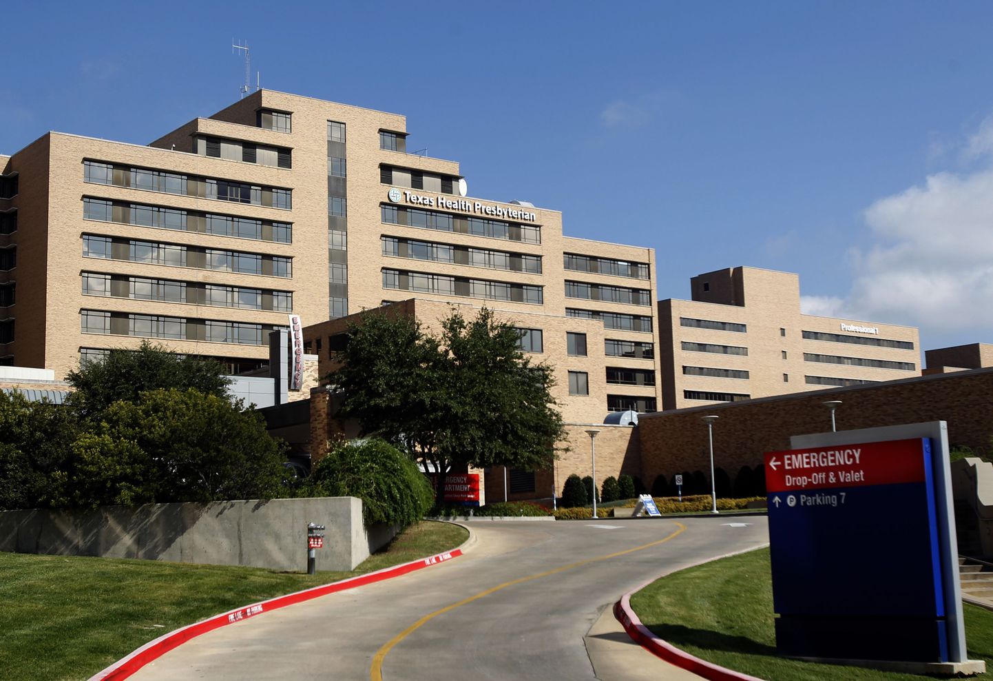 Dallases asuv Texas Health Presbyterian Hospital, kus on USA esimene Ebolasse haigestunu karantiinis