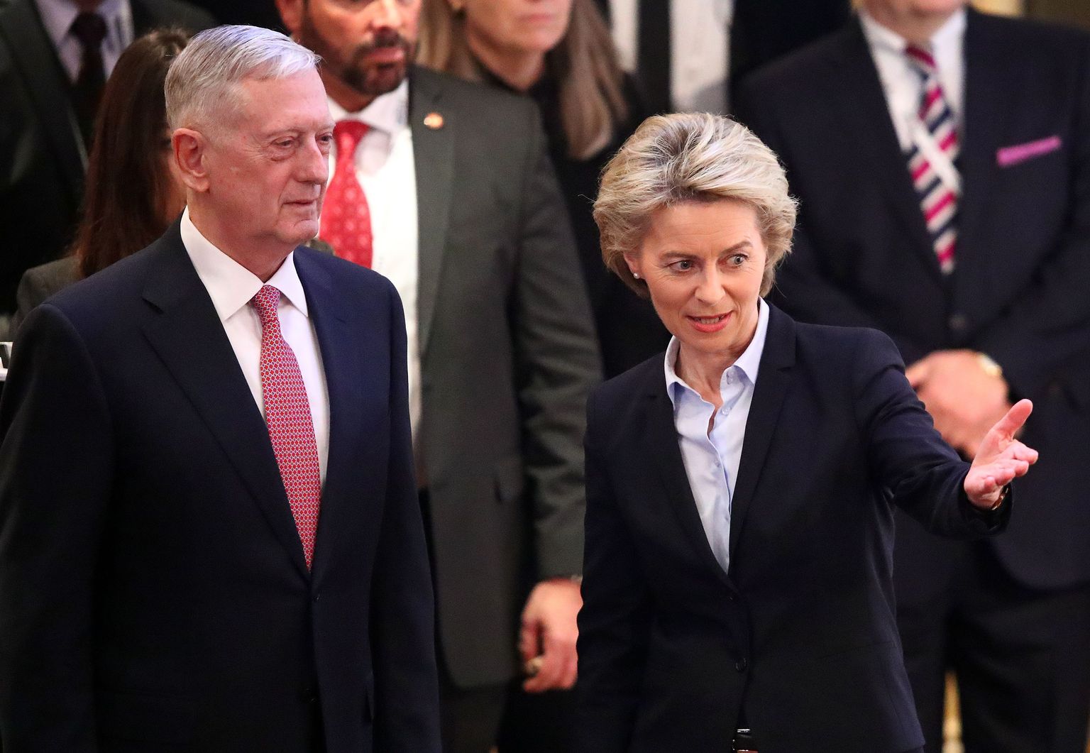 USA kaitseminister James Mattis ja tema Saksa kolleeg Ursula von der Leyen.