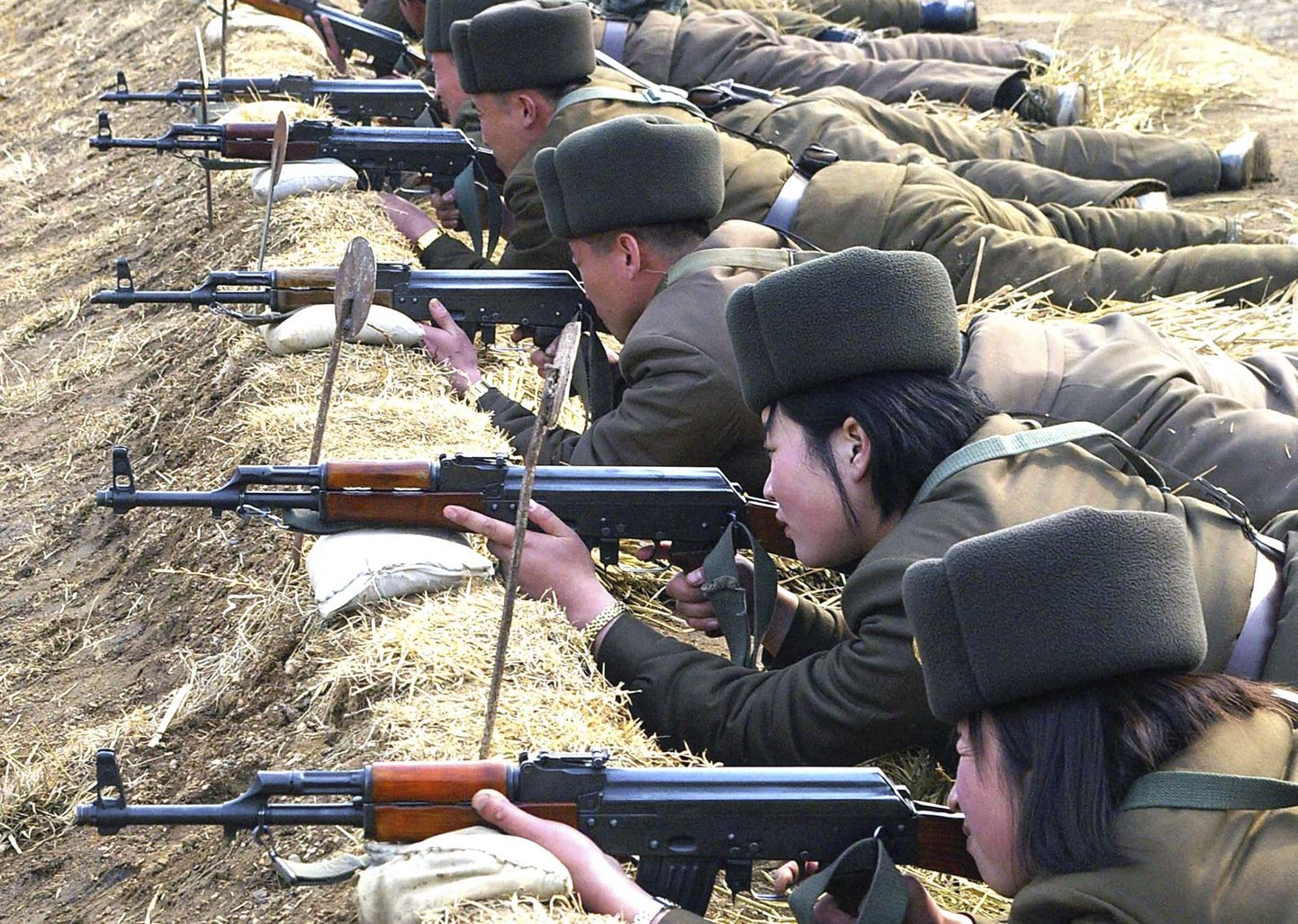 Põhja-Korea sõdurid õppustel.