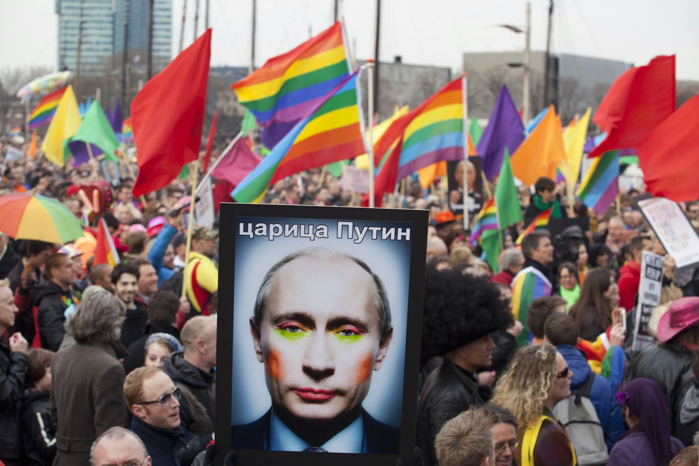 Venemaal plaanitakse homopaaridelt lapsed ära võtta