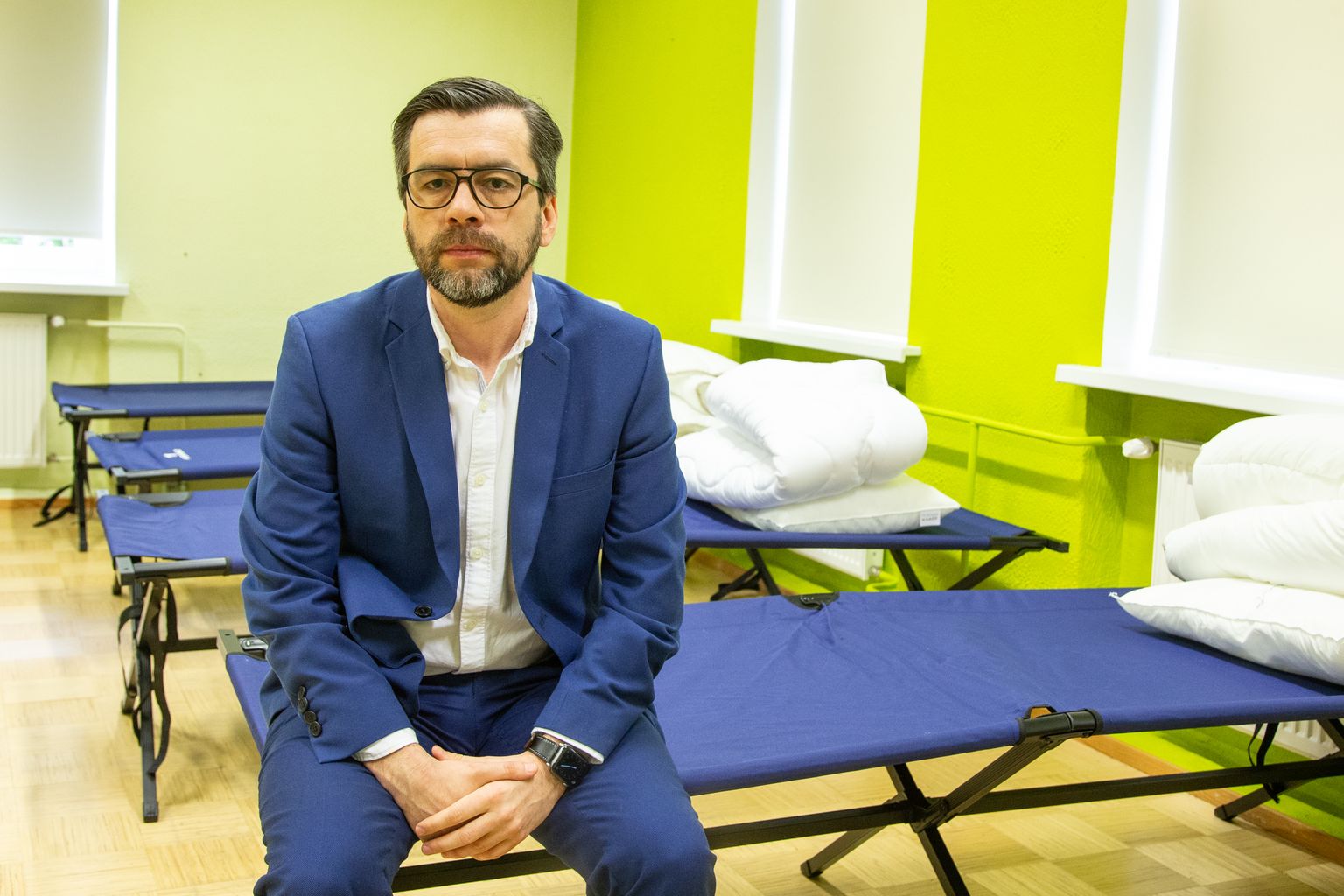 Kert Valdaru sõnul saavad infopunkti töötajad aidata lühiajaliselt majutada neid sõjapõgenikke, kes vajavad vältimatut abi, sh Eestist edasi liikuvaid põgenikke.