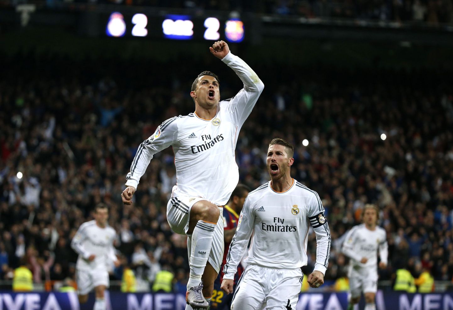 Cristiano Ronaldo (vasakul) ja Sergio Ramos eilsel el clasicol.