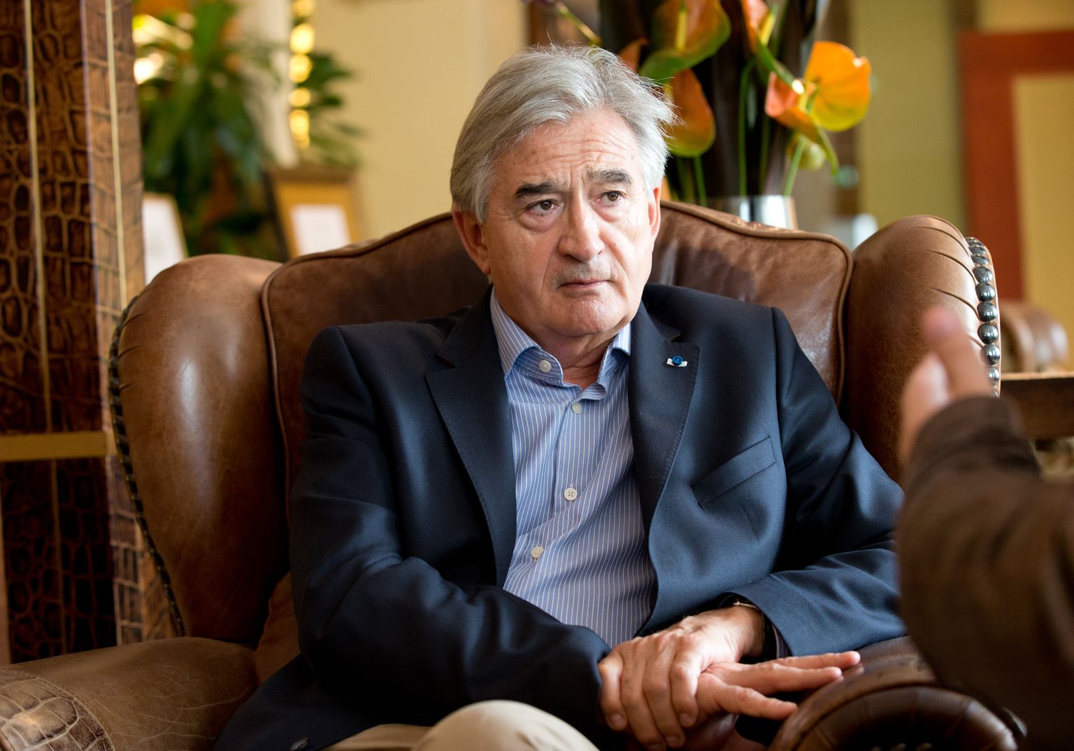Ajaloolane Antony Beevor külastas 2014. aastal kevadel Tallinna, kus osales kirjandusfestivalil HeadRead ja andis Postimehele pikema intervjuu.