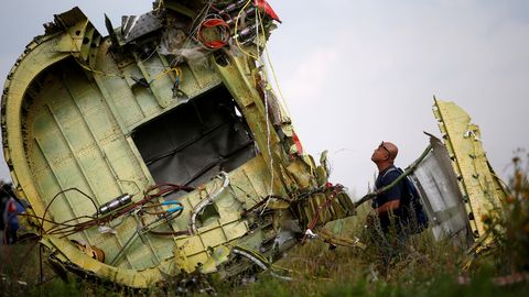  MH17:        
