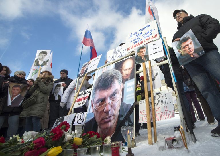 Novosibriski tänane Nemtsovi mälestusüritus. Foto: Scanpix