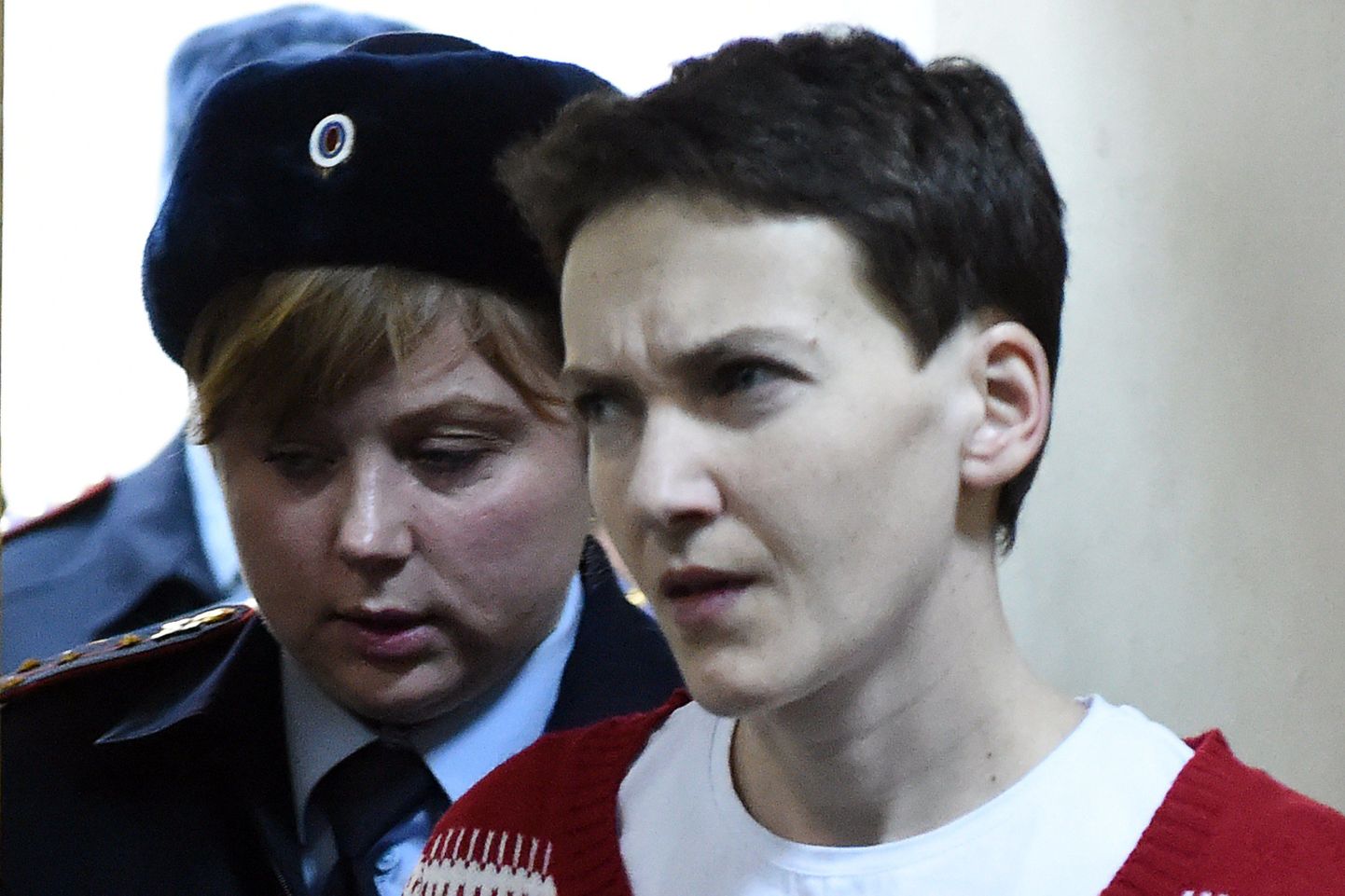 Ukraina piloot Nadežda Savtšenko Moskva Basmannõi kohtus 4. märtsil.