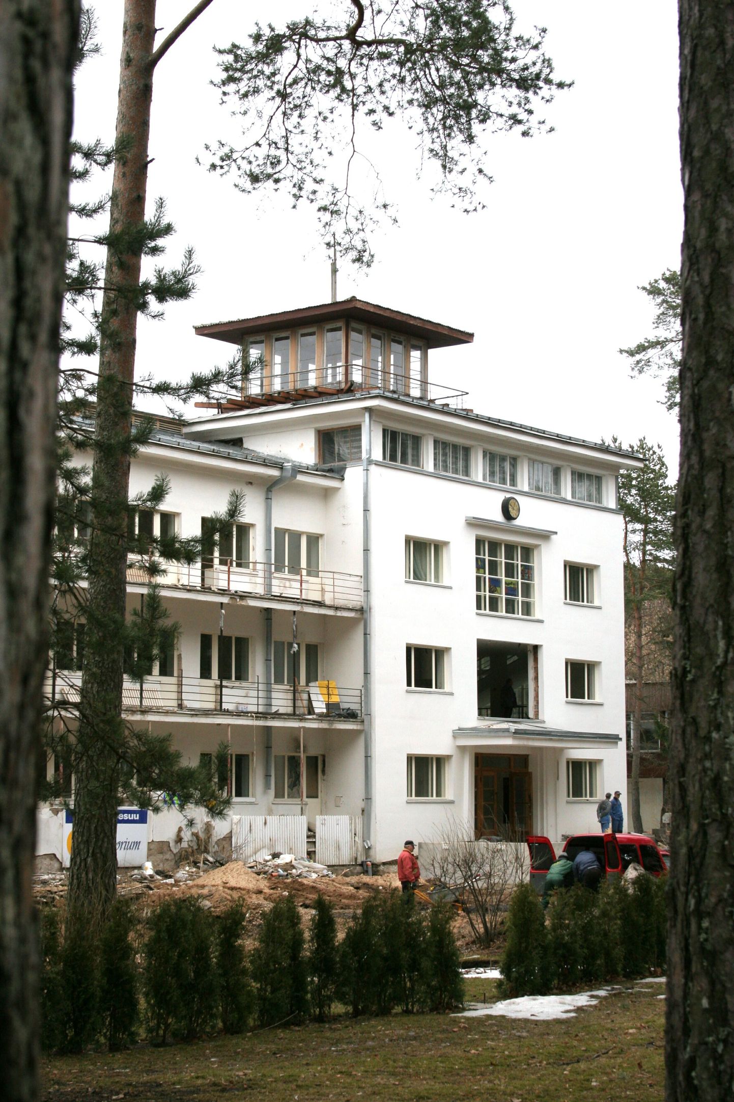 Здание санатория в Нарва-Йыэсуу.
