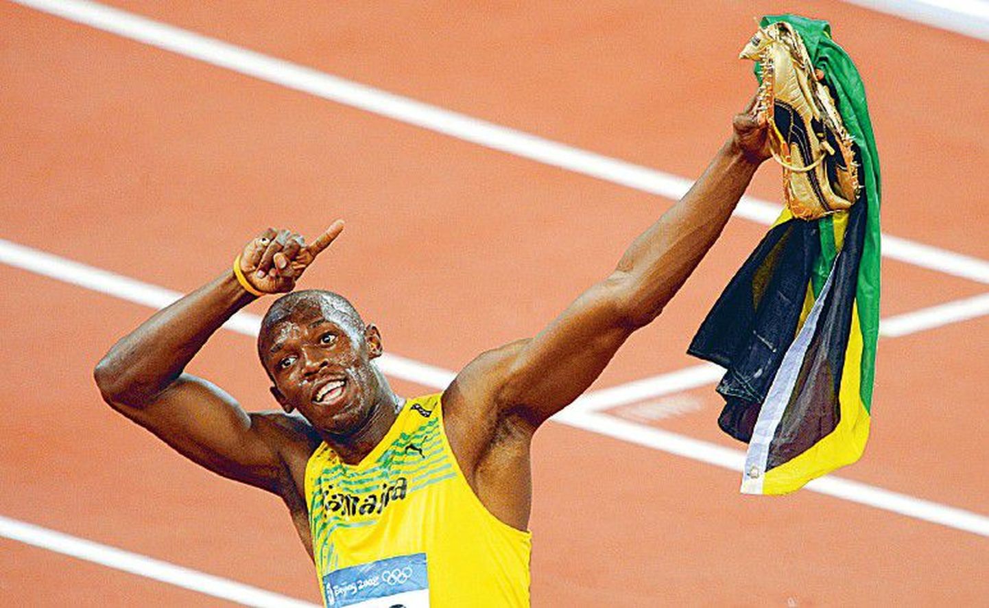 Olümpiale maailmarekordi omanikuna sõitnud Usain Bolt parandas tippmarki ja sai kulla.