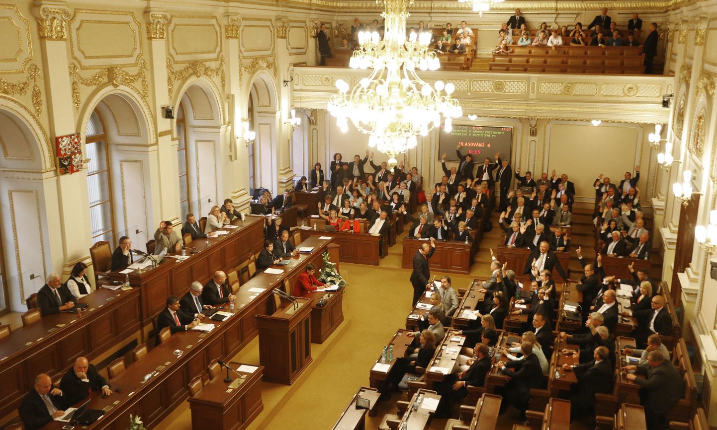 Tšehhi parlament hääletas laialisaatmise poolt.