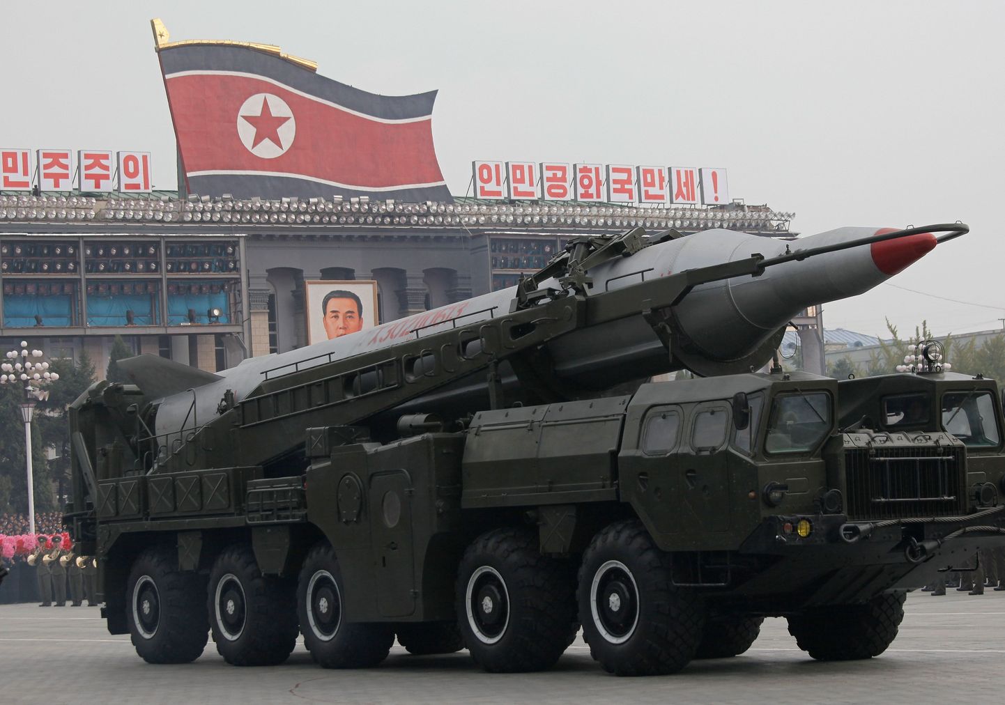 Põhja-Korea raketid sõjaväeparaadil oktoobris Pyongyangis.