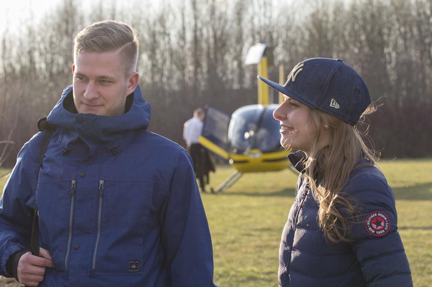 Rain Vares ja Linda Sutt võitsid Wisemile’i sõidujagamisäpiga helikopterilennu Tallinnast Viljandisse.
