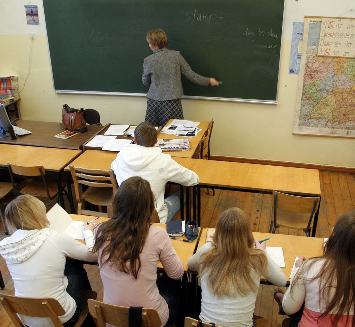 Täna on Eestis vaid paar põhikooli, kus eesti keelt õpetatakse ainsa eestikeelse ainena.