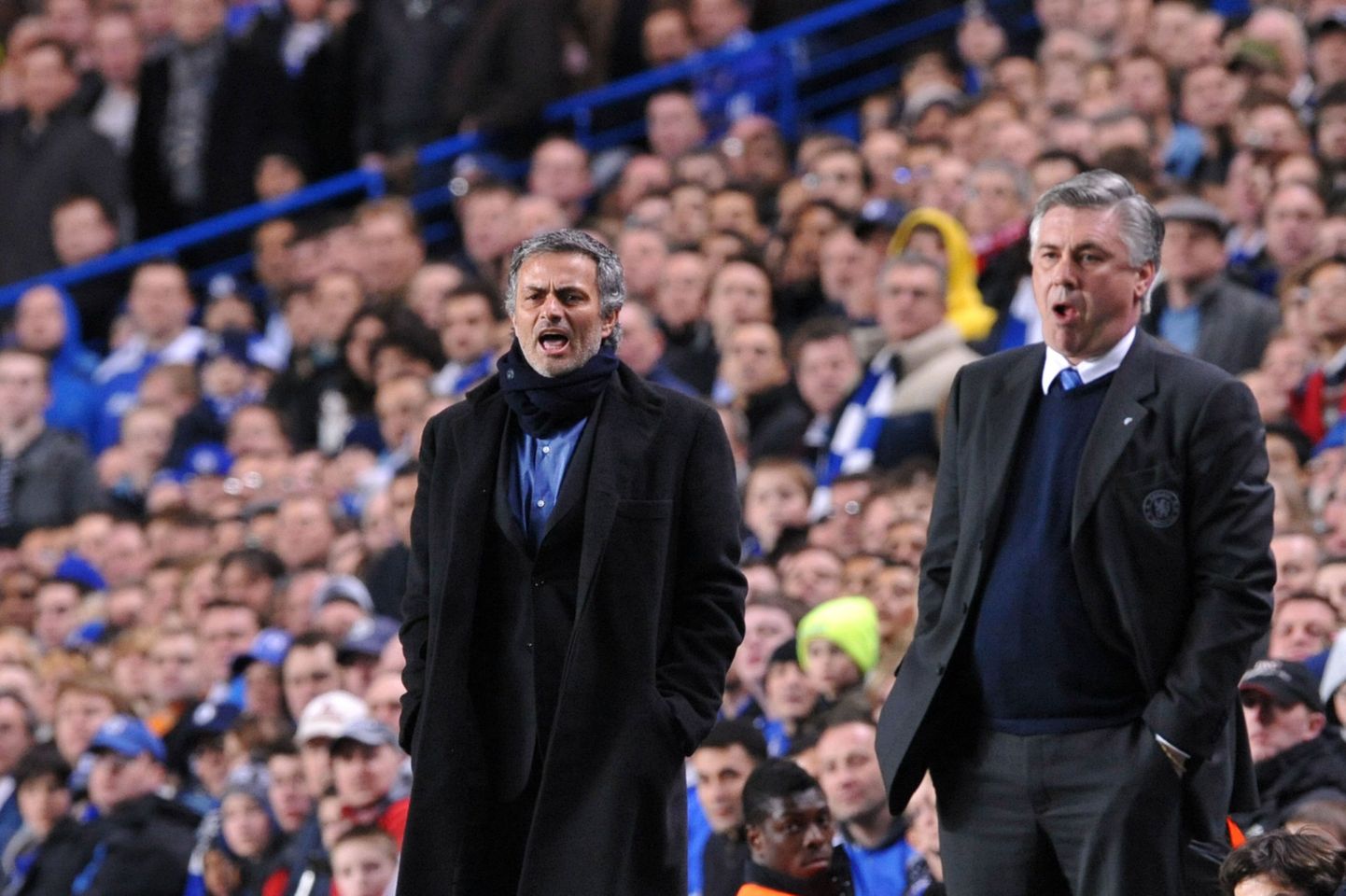 Carlo Ancelotti (paremal) ja Jose Mourinho.