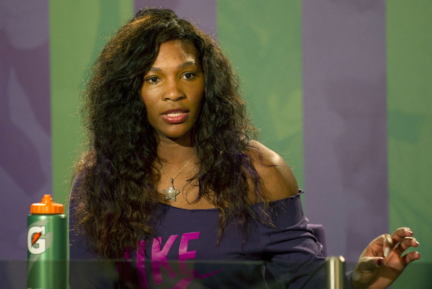 Serena Williams pressikonverentsil