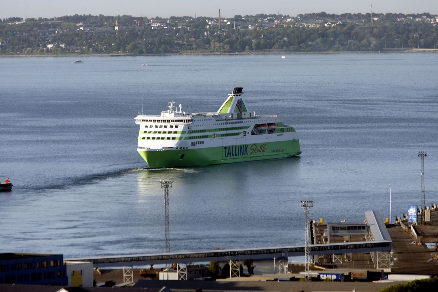 Tallink Shuttle.