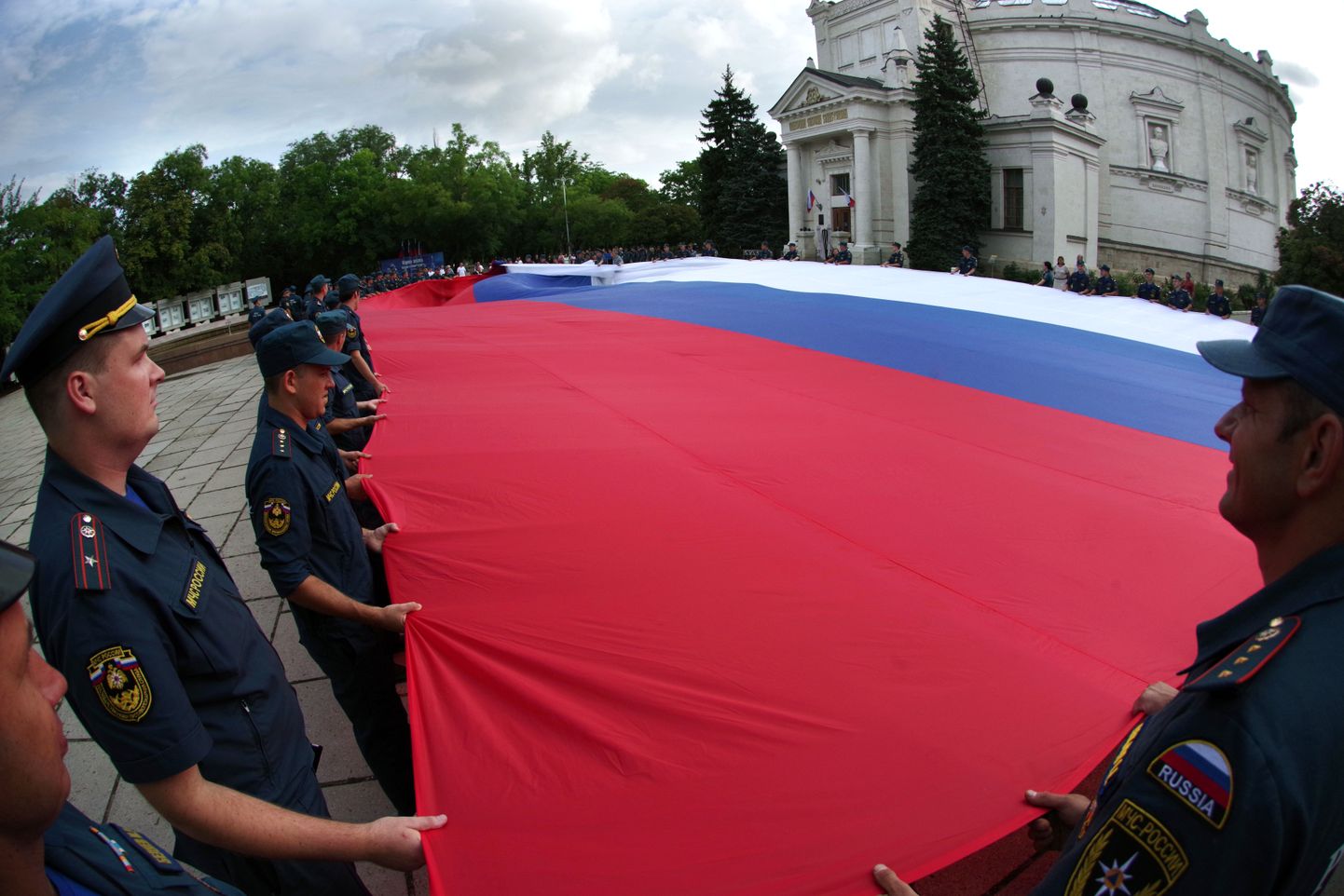 Vene lipupäeva tähistamine Sevastoopolis Krimmis.