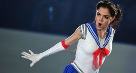 Фото и видео: фигуристка Евгения Медведева покорила сердца японцев в образе Сейлор Мун