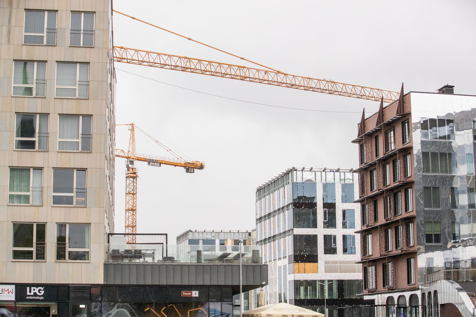 Tallinna kesklinna kinnisvarahinnad panevad kukalt kratsima.