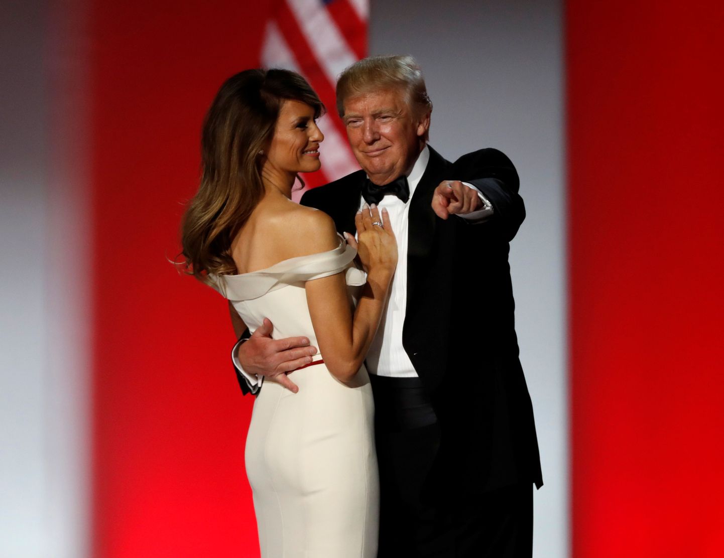 Дональд Трамп с женой.