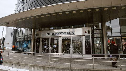   8  Stockmann   