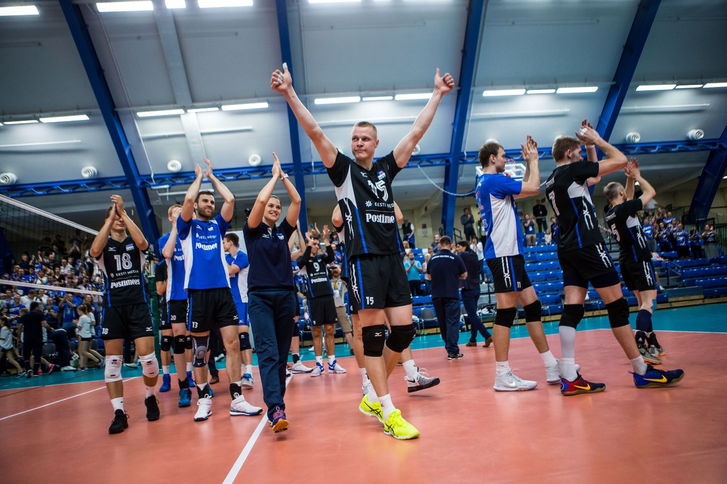 Eesti võrkpallikoondis tuleb taas kodupubliku ette.