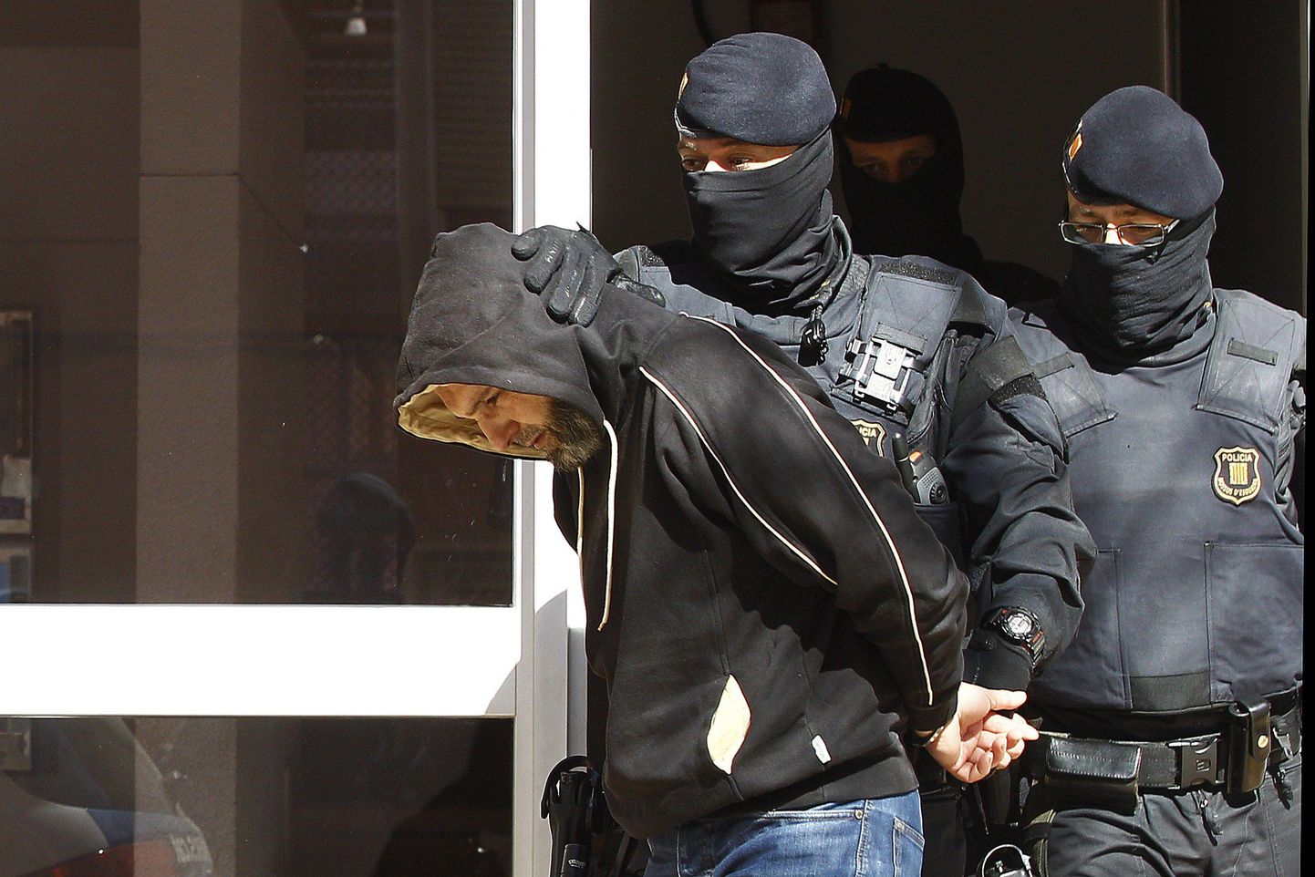 Politseioperatsioonil Sabadell peeti kinni üheksa väidetavat niinimetatud Islamiriigiga seotud äärmuslast.