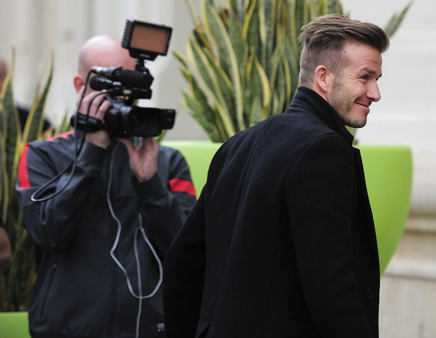 David Beckham saabus Valenciasse, et kohtuda uute tiimikaaslastega.