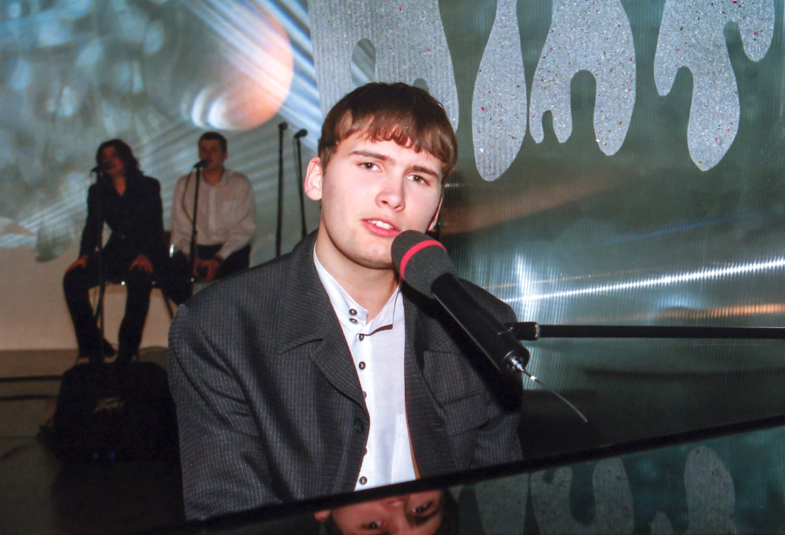 24. jaanuar 1998: Koit Toome võitis Eesti eurolaulu konkursi.