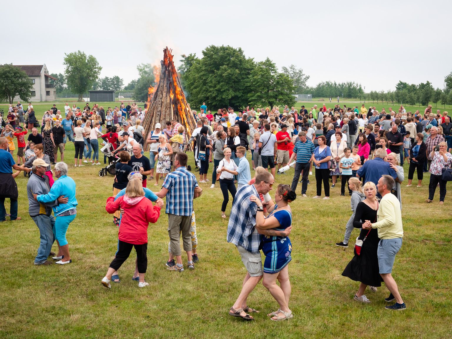 Kuressaare jaanituli