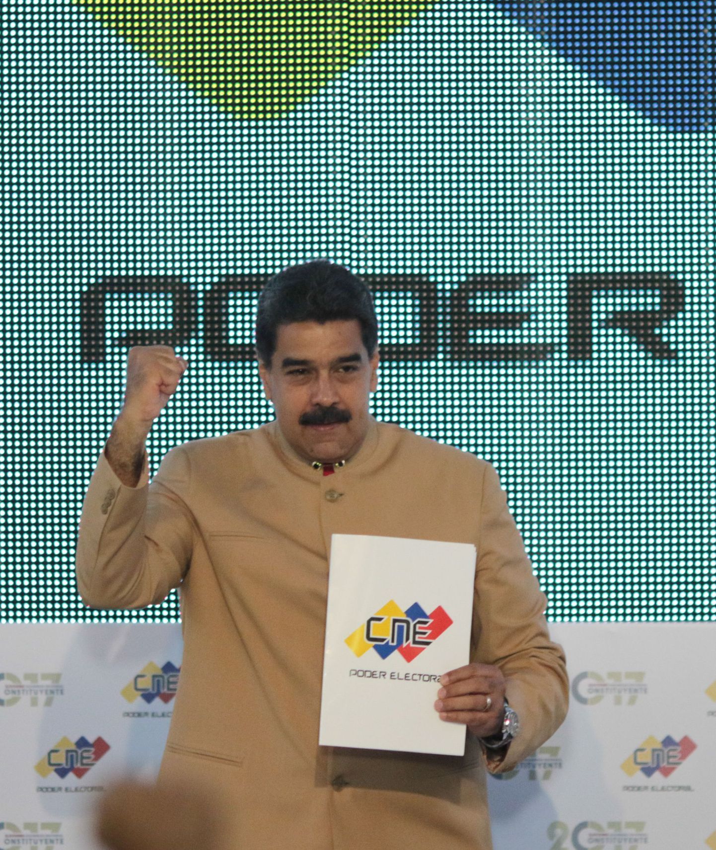 Venezuela presidendi Nicolas Maduro sõnul ei kavatse ta USA imperialistidele alluda.