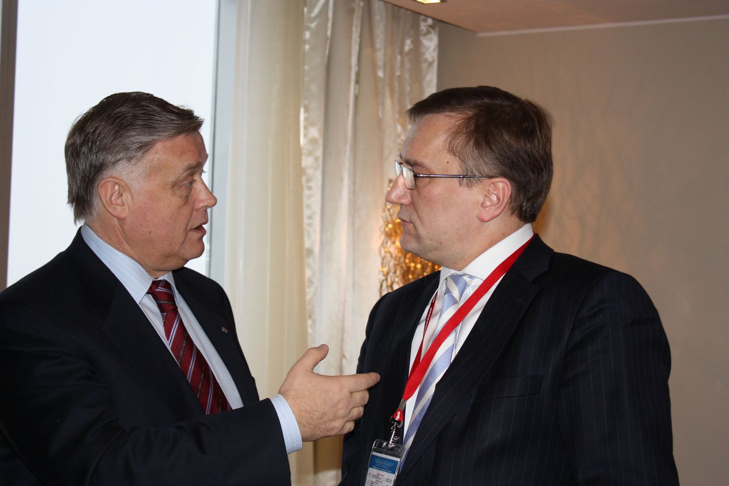 Встреча Юхана Партса (справа) и Владимира Якунина.