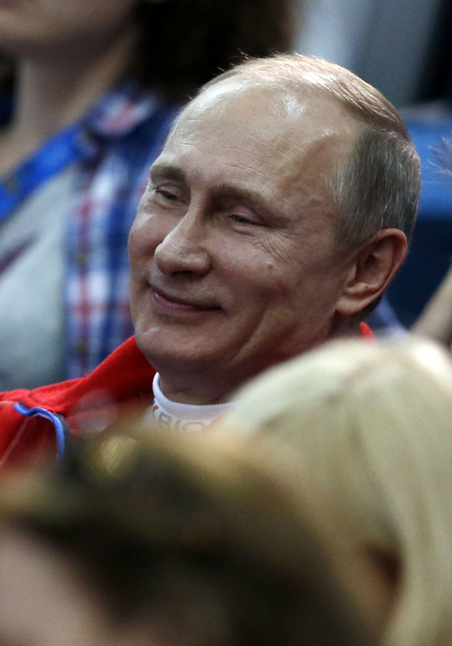 Vladimir Putin iluuisutamist vaatamas.