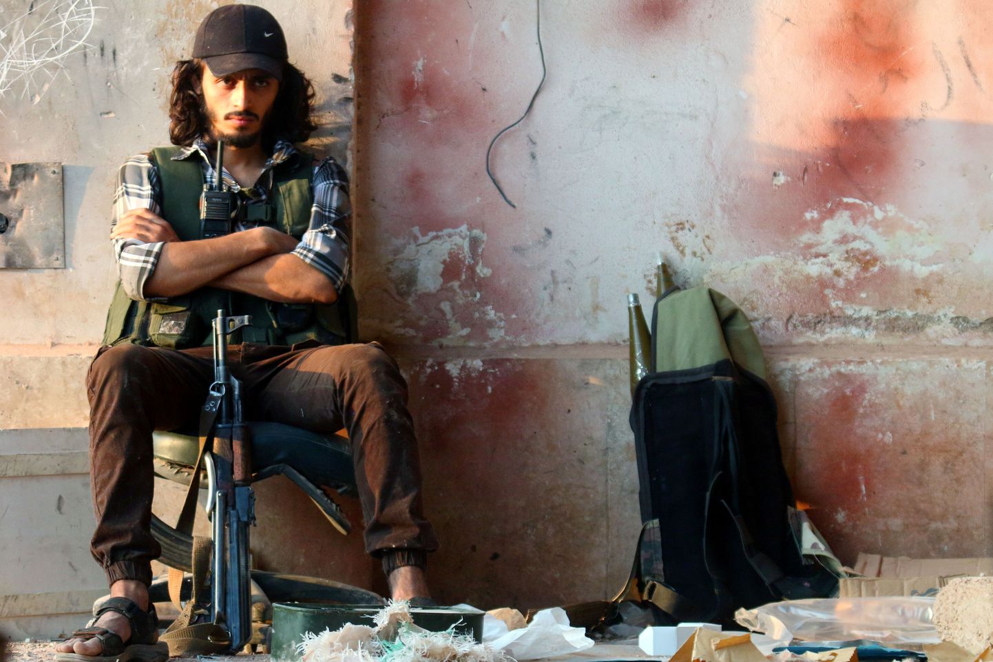 Valitsusvastane võitleja Aleppos.