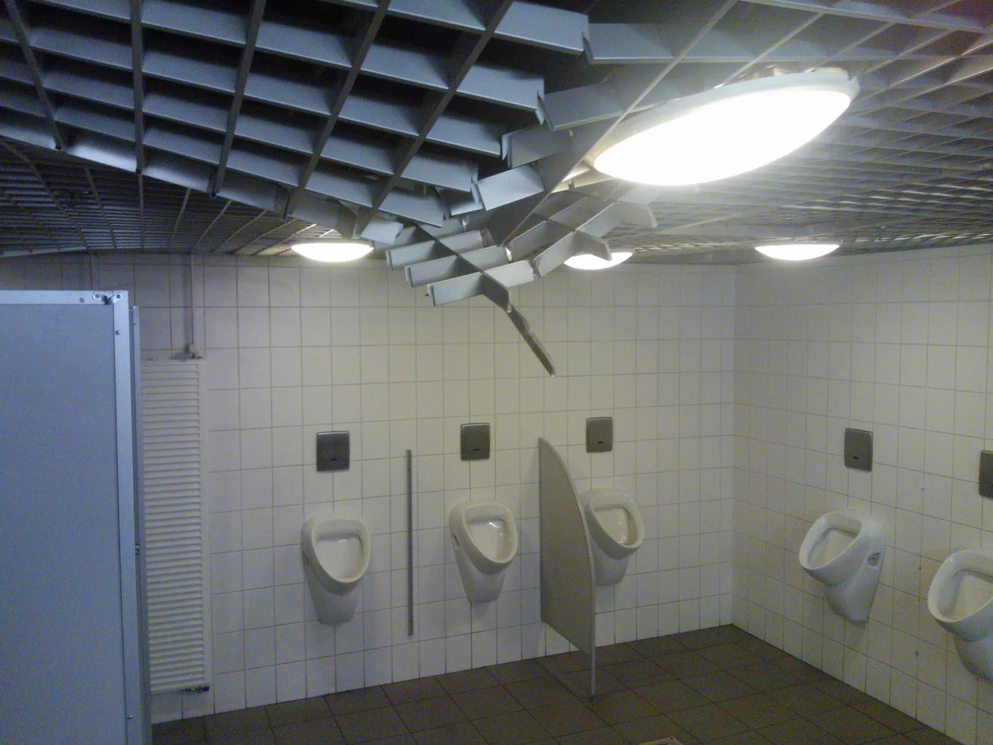 Viru bussiterminali WC.