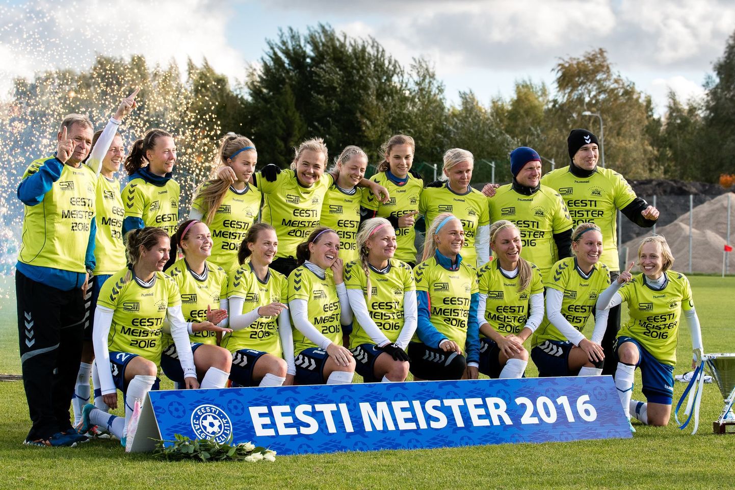 Pärnu jalgpalliklubi naiskond pole viimastel aastatel lasknud konkurentidel meistritiitli heitluses kõva häälega kaasa rääkida.
