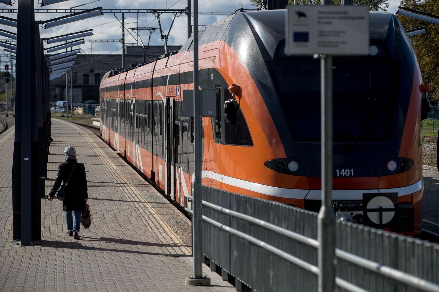 Jõuluvanad on rongides teretulnud.