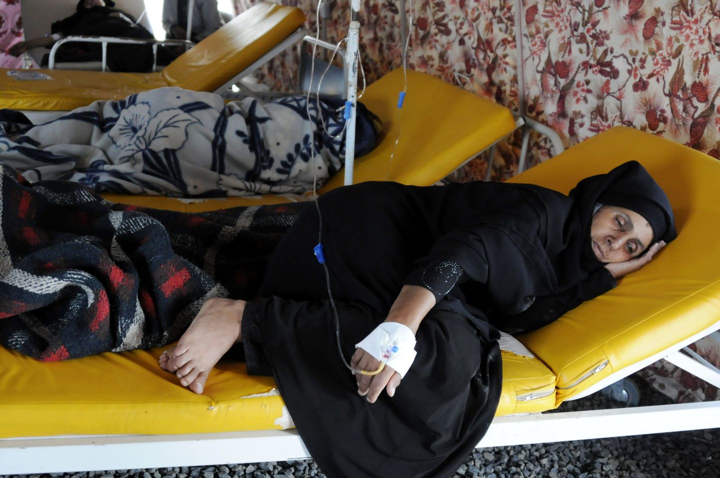 Koolerasse nakatunud naine sai Jeemenis Sanaa haiglas ravi.